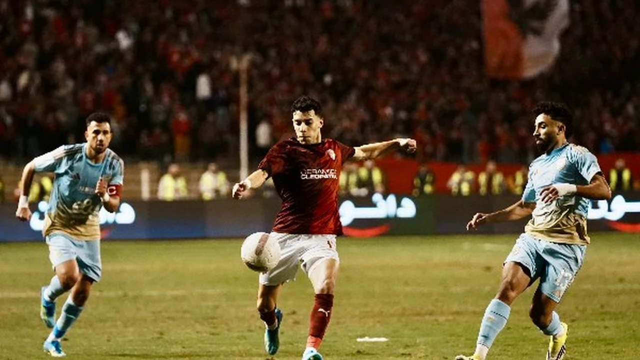 عقب التعادل أمام سيراميكا.. طارق السيد: الأهلي خارج المنافسة